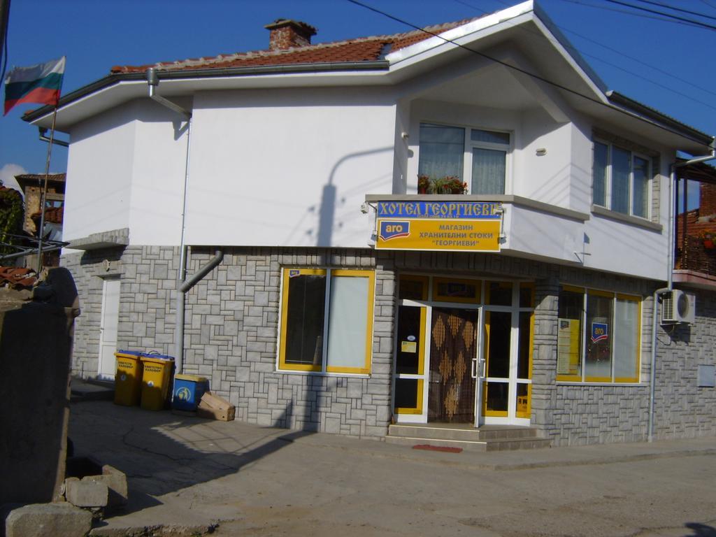 Georgievi Guest House Kalofer Dış mekan fotoğraf