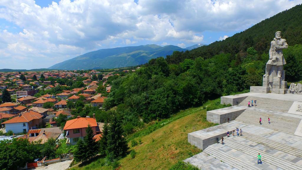 Georgievi Guest House Kalofer Dış mekan fotoğraf